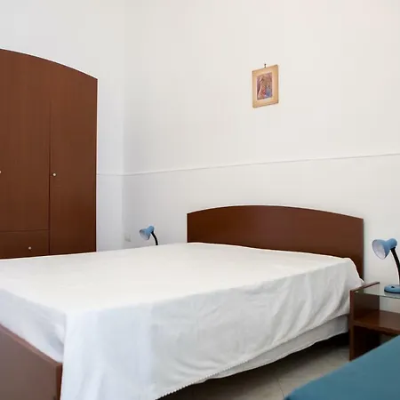 Casa Elisena Holiday home *
